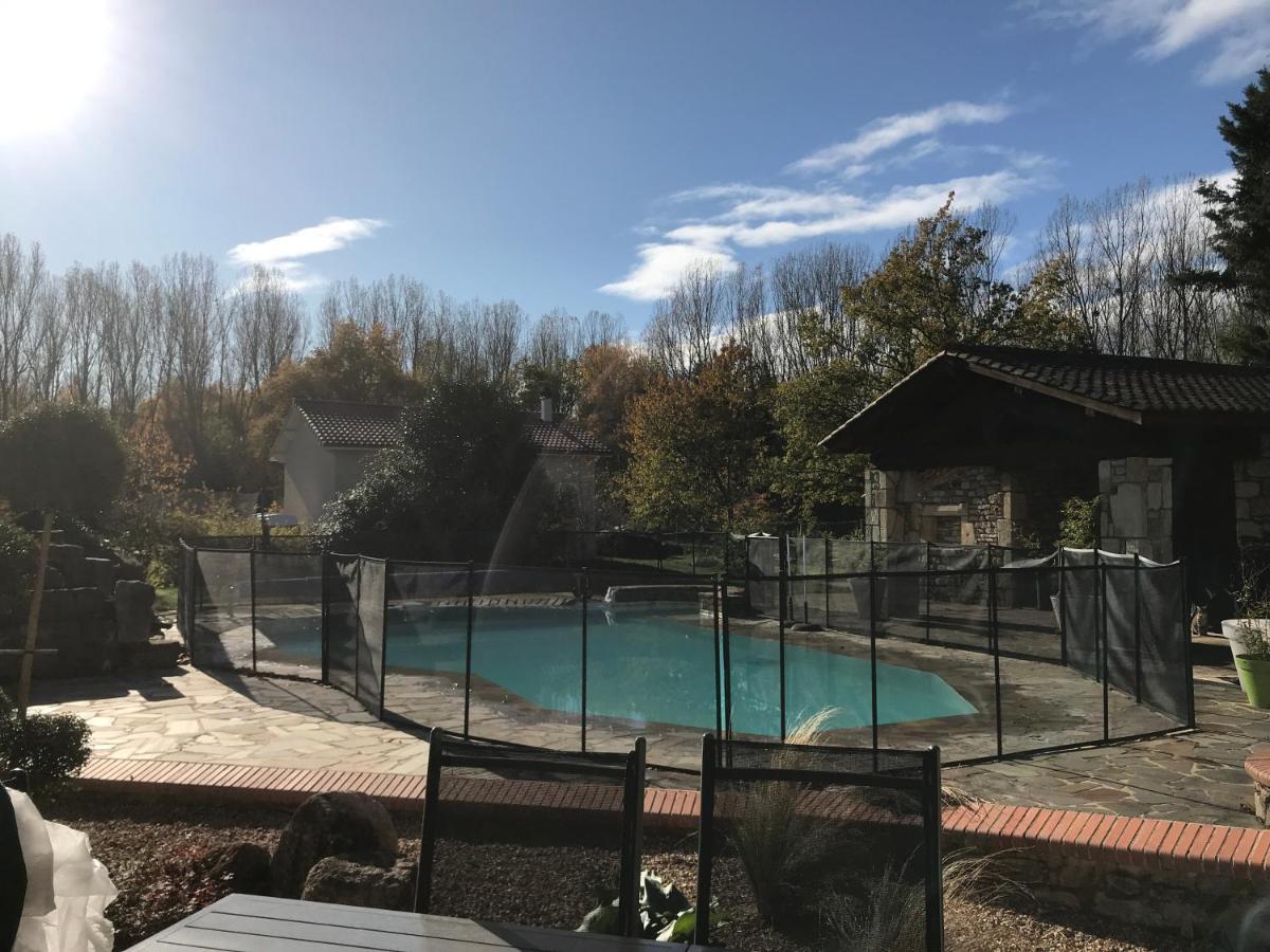 Les Genets Orleat Exterior foto